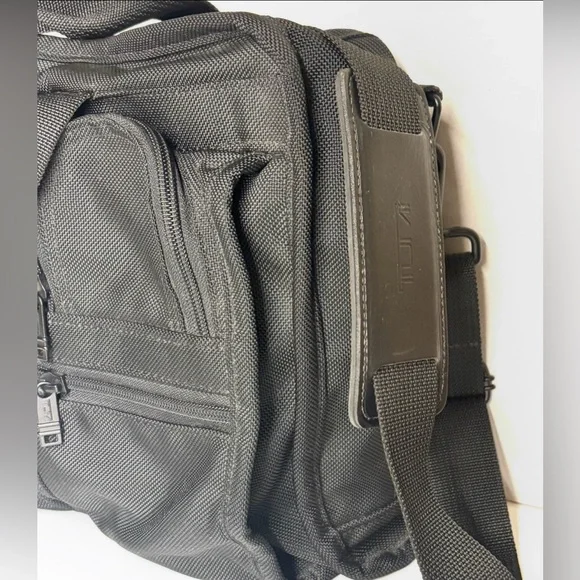 Vintage TUMI Black Ballistic Expandable Nylon/Leather Laptop/Briefcase Bag